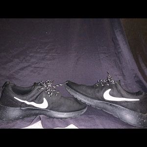 Nike roshe 1 customized